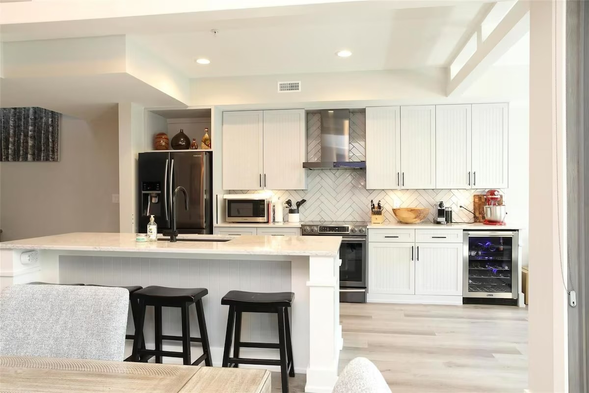 Private Kitchen 2